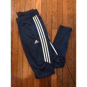 Adidas women’s sweats!